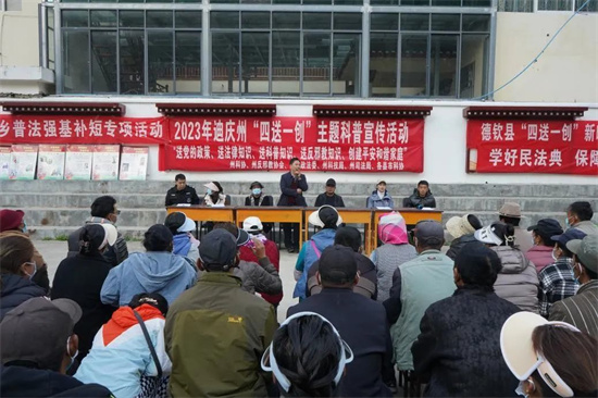 1679909428083033147.jpg 640 (11).jpg