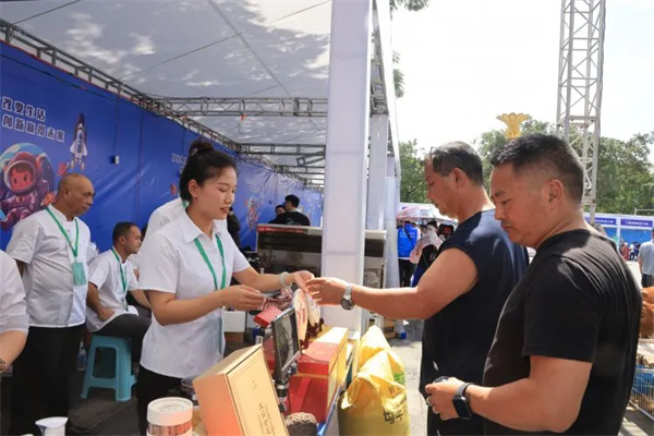 1758876376102099118.jpg 640_wx_fmt=png&from=appmsg&tp=webp&wxfrom=5&wx_lazy=1 (23).jpg