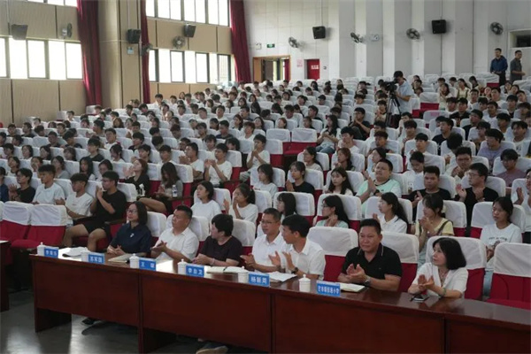 1758877065019054980.jpg 640_wx_fmt=png&from=appmsg&tp=webp&wxfrom=5&wx_lazy=1 (26).jpg