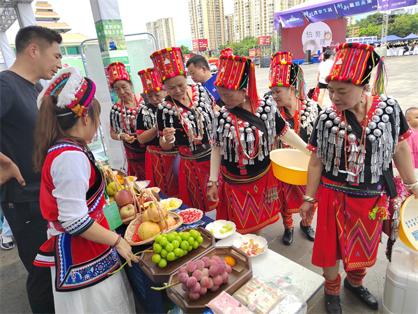 1759047634240045487.jpg 微信图片_20250923165150_385_176.jpg